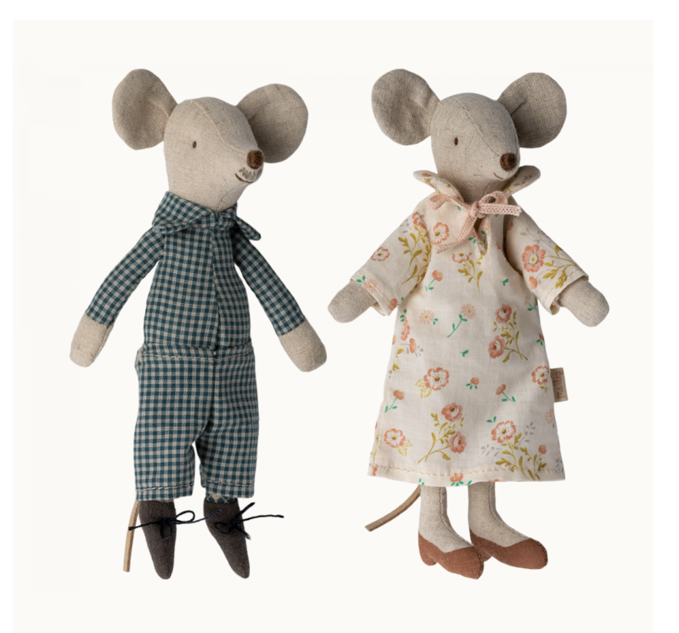 Maileg Grandma and Grandpa mice in cigarbox