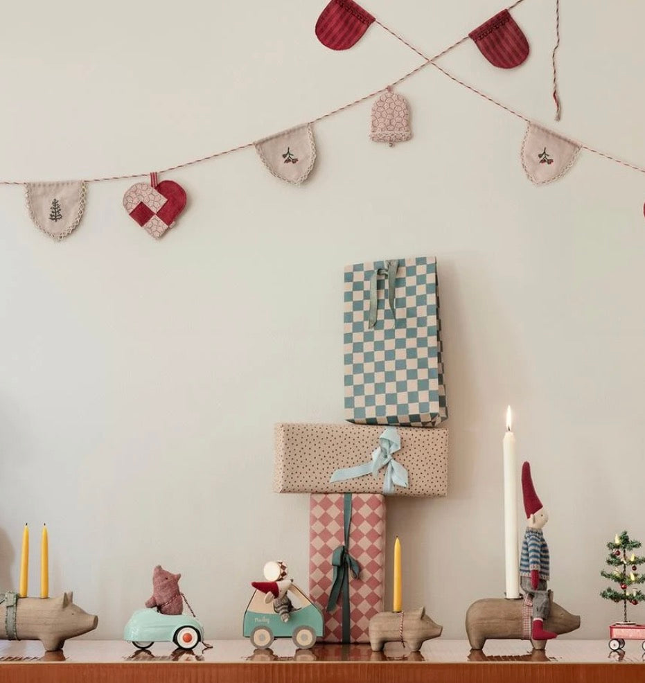 Christmas garland by Maileg