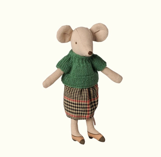 Grandma mouse by Maileg
