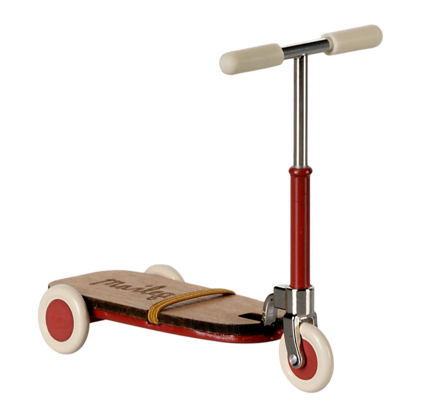 Kick board, Mouse - Red by Maileg