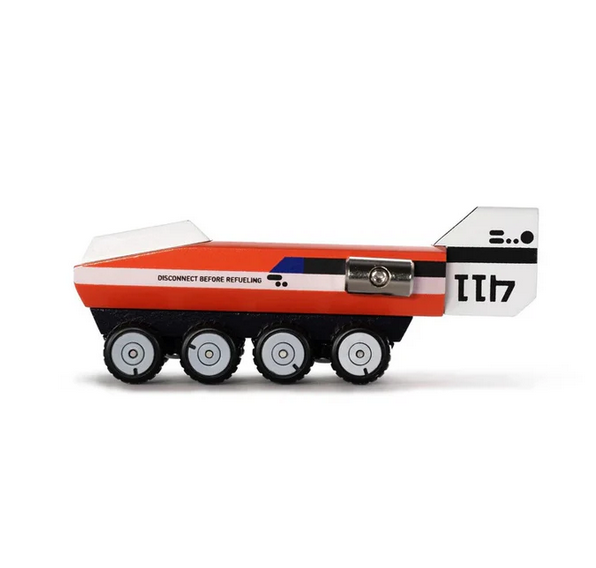 M.A.R.G.E. Land Speeder by Candylab