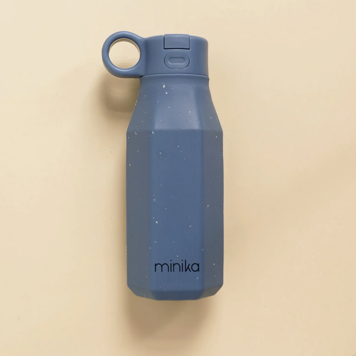 Water bottle by Minika