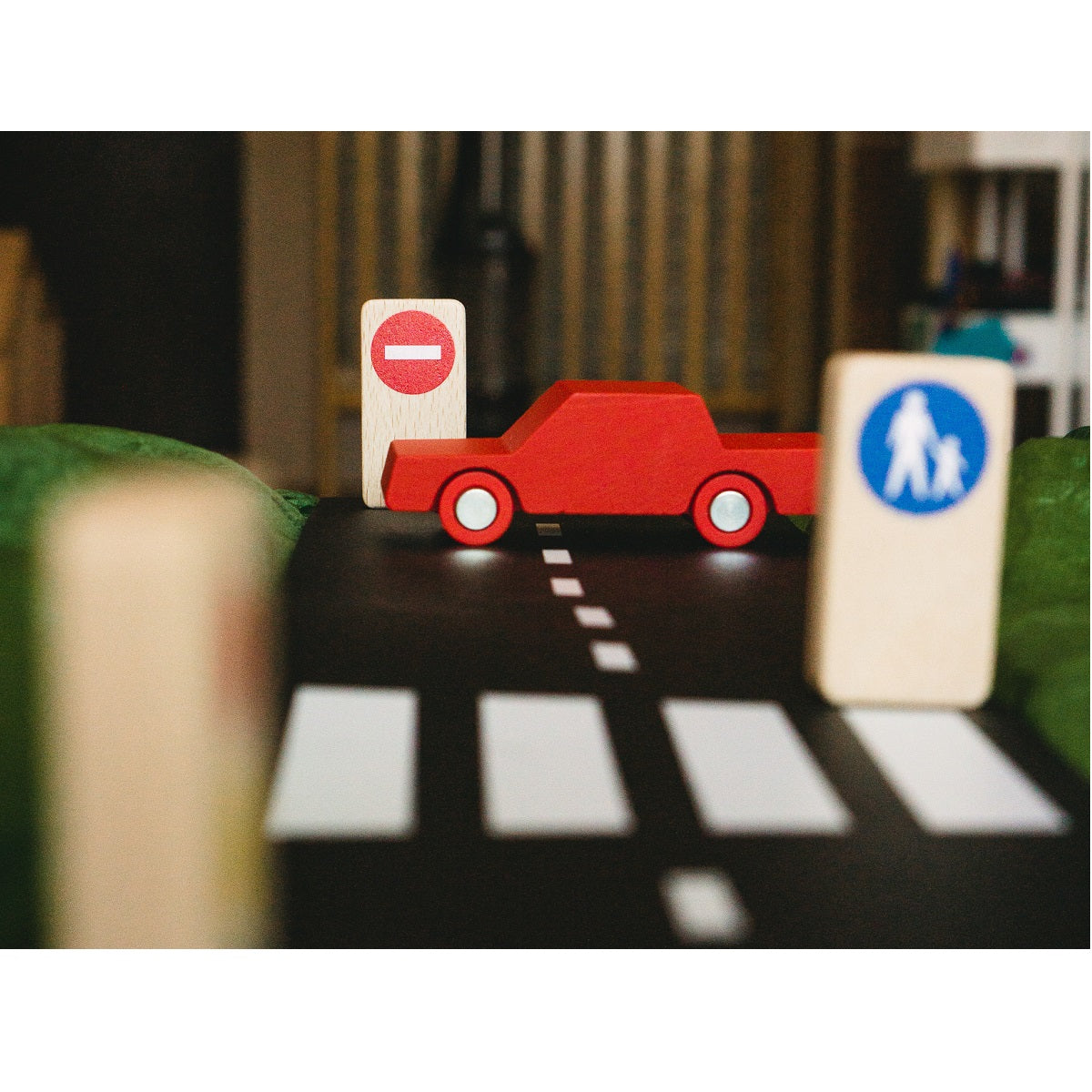 Road Blocks - Traffic Signs By waytoplay