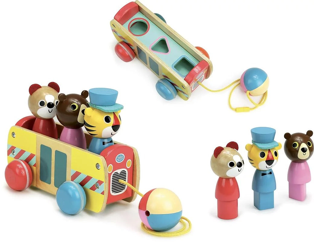 Ingela P. Arrhenius - Pull toy coach Bus a trainer By Vilac