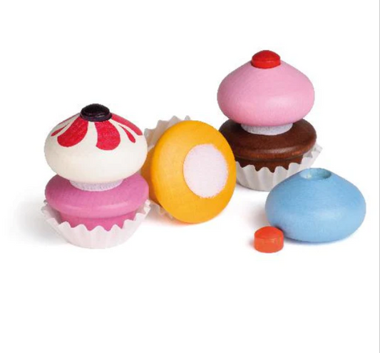 Baked - Cupcakes by Erzi