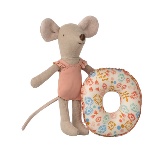 Beach mouse with float, Little sister - Flower by Maileg
