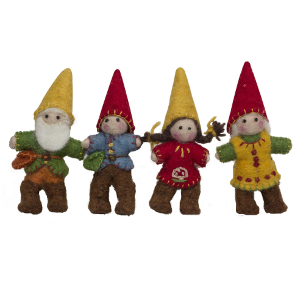 Gnome Family By Papoose