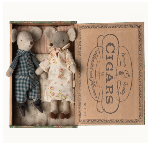 Maileg Grandma and Grandpa mice in cigarbox