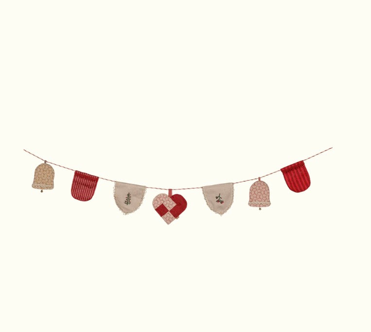 Christmas garland by Maileg