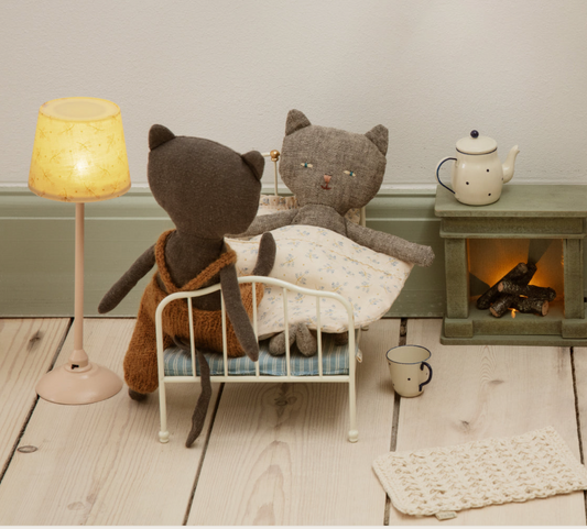 Maileg - Miniature Floor Lamp,  Powder
