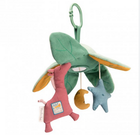 Sous mon baobab suspension activity leaves By Moulin Roty