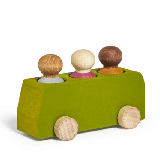 Bus Lime with 3 Figures By Lubulona