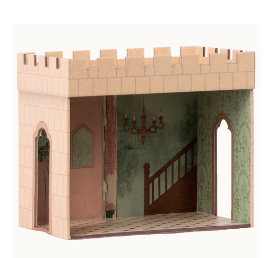 Maileg Castle, Hall